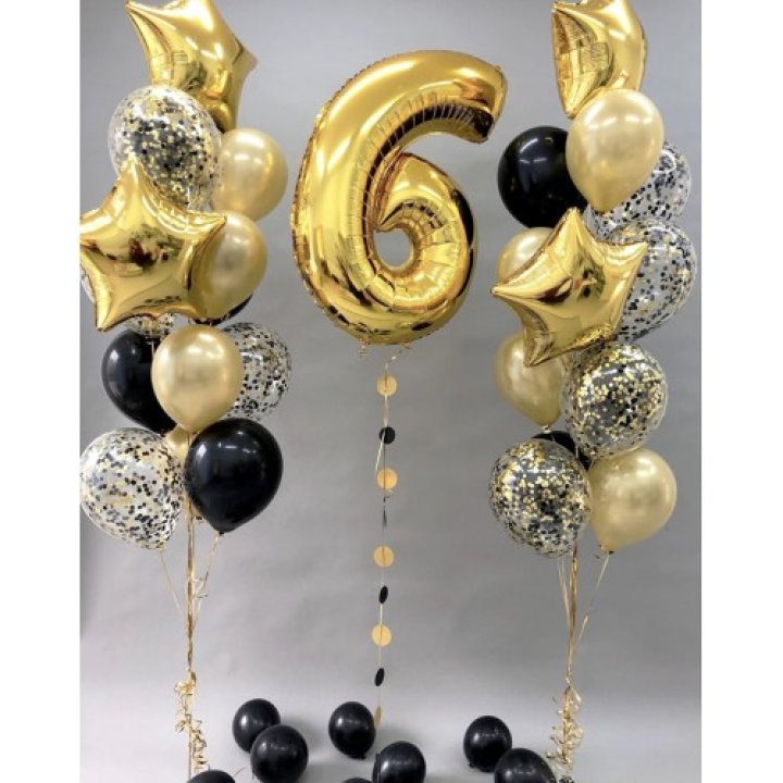 Цифра с фонтанами шаров  в Владикавказе