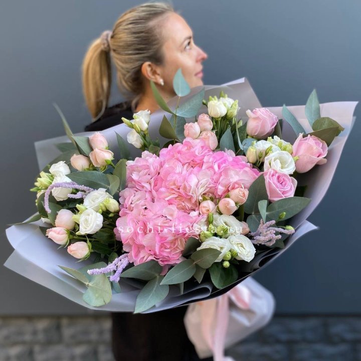 Дизайнерский букет "Кристал" в Владикавказе