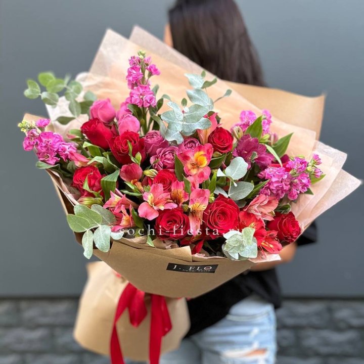 Дизайнерский букет №3 в Владикавказе