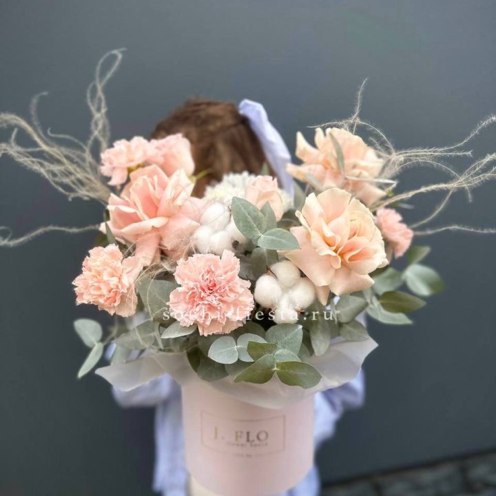 Цветочный бокс "Лесия" в Владикавказе