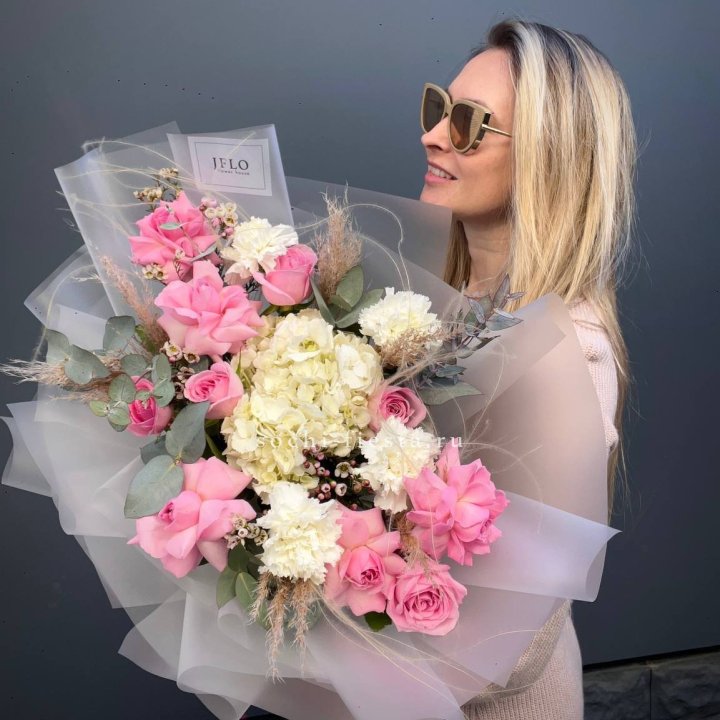 Авторский букет "Гармония" в Владикавказе