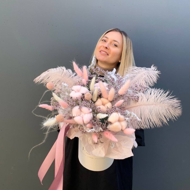 Авторский бокс с сухоцветами в Владикавказе