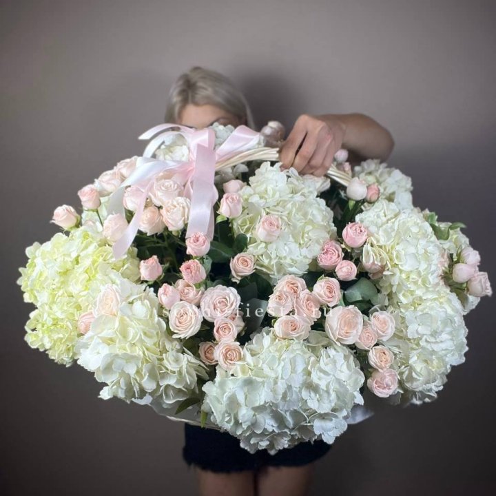 Корзина "Бонбина" в Владикавказе