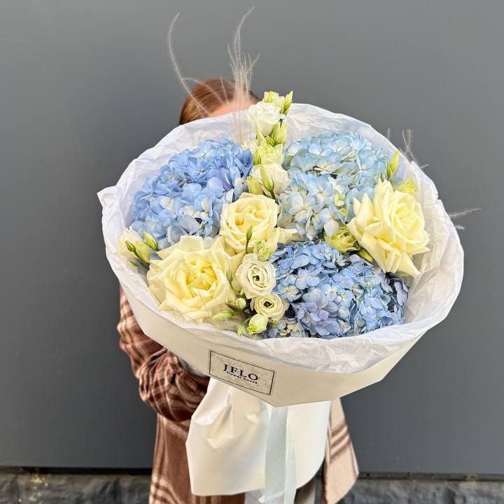 Букет "Глубина глаз" в Владикавказе