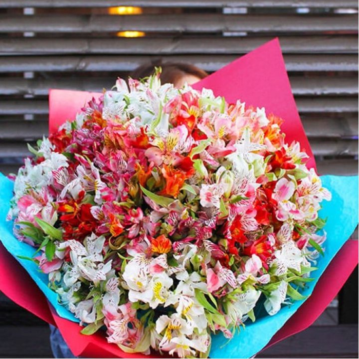 101 альстромерия в Владикавказе