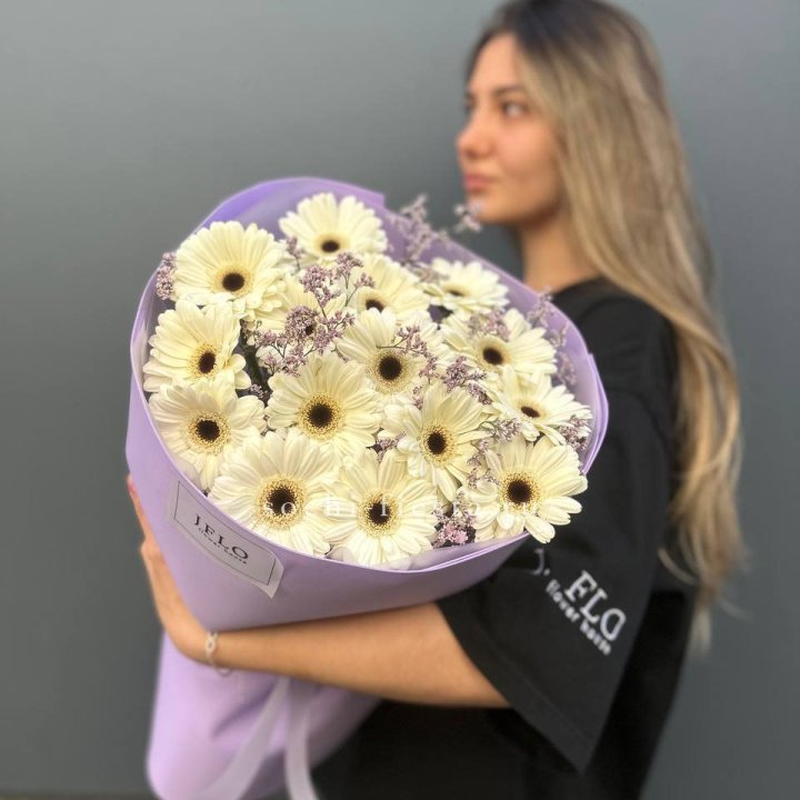 Букет голландских гербер "Лавандер" в Владикавказе