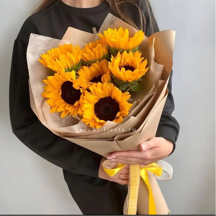 Букет из подсолнухов в Владикавказе