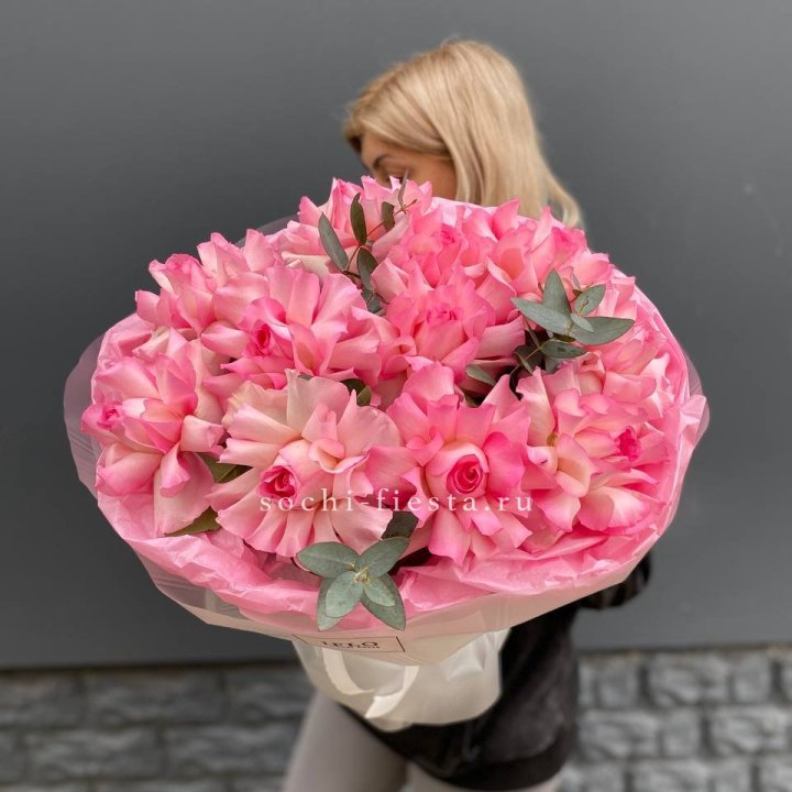 11 французских роз в Владикавказе