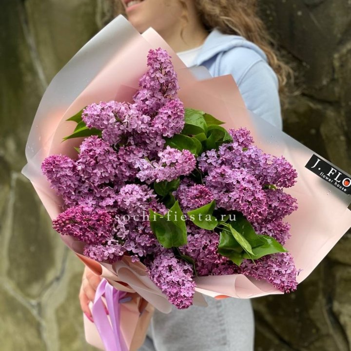 Букет сирени №3 в Владикавказе