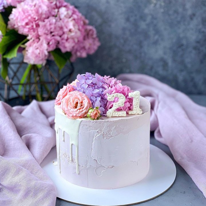 Торт с цифрой в Владикавказе