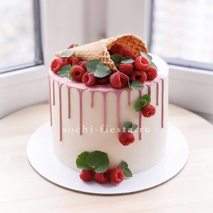 Торт "Ягодный" в Владикавказе