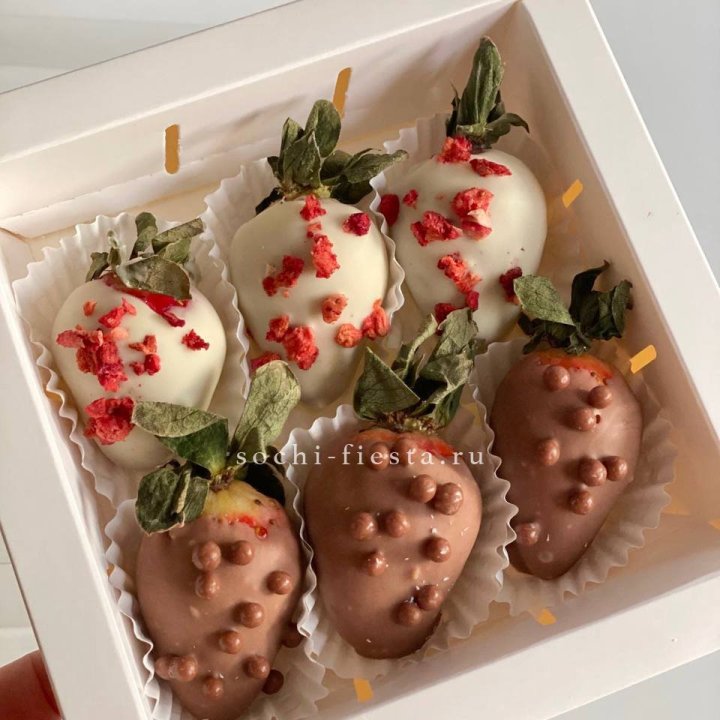 Клубника в шоколаде 6 ягод в Владикавказе