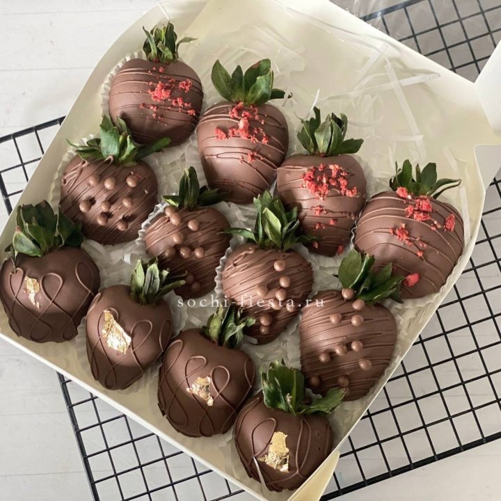 Клубника в шоколаде 12 ягод в Владикавказе