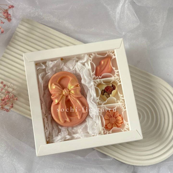 Конфеты из шоколада 8 Марта в Владикавказе