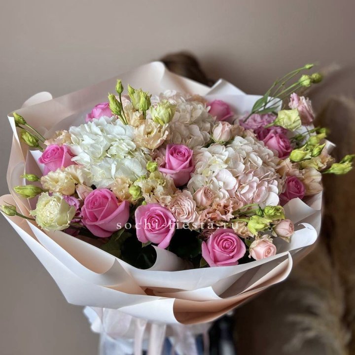 Дизайнерский букет "Каролина" в Владикавказе