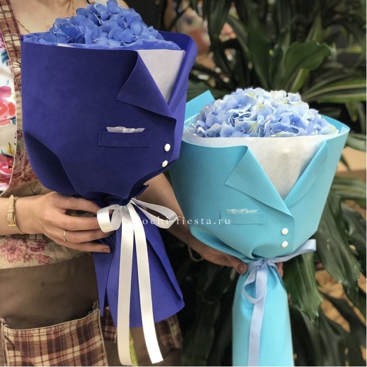 Букет с гортензией с пиджаком в Владикавказе