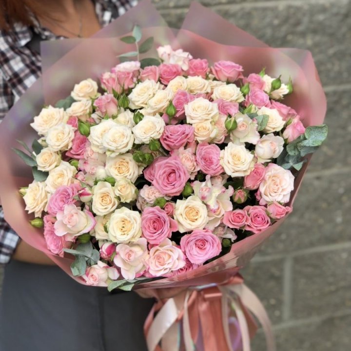 21 кустовая роза в Владикавказе