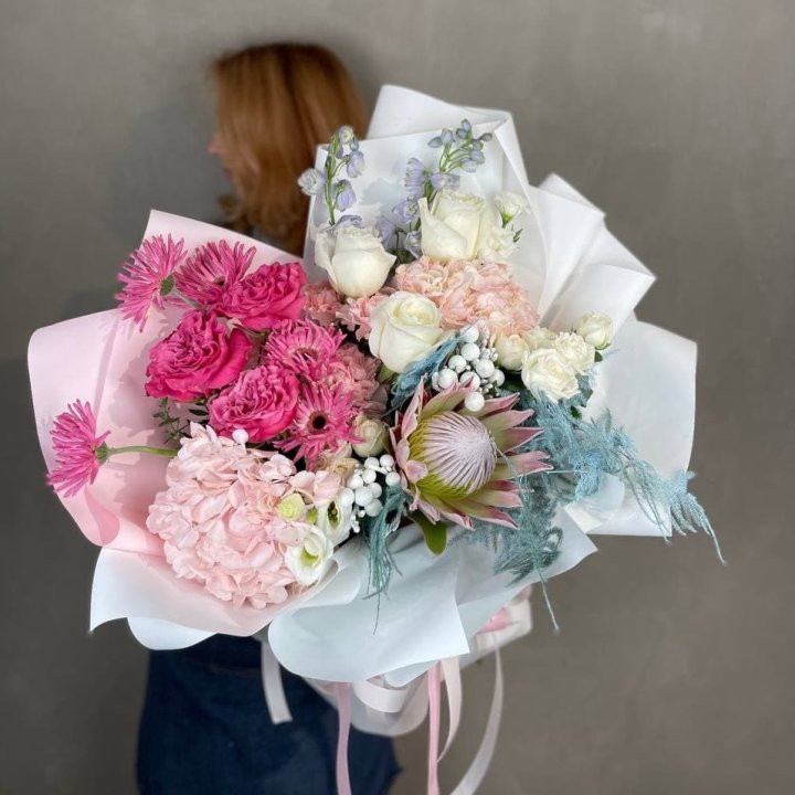 Дизайнерский букет "Фантастик" в Владикавказе