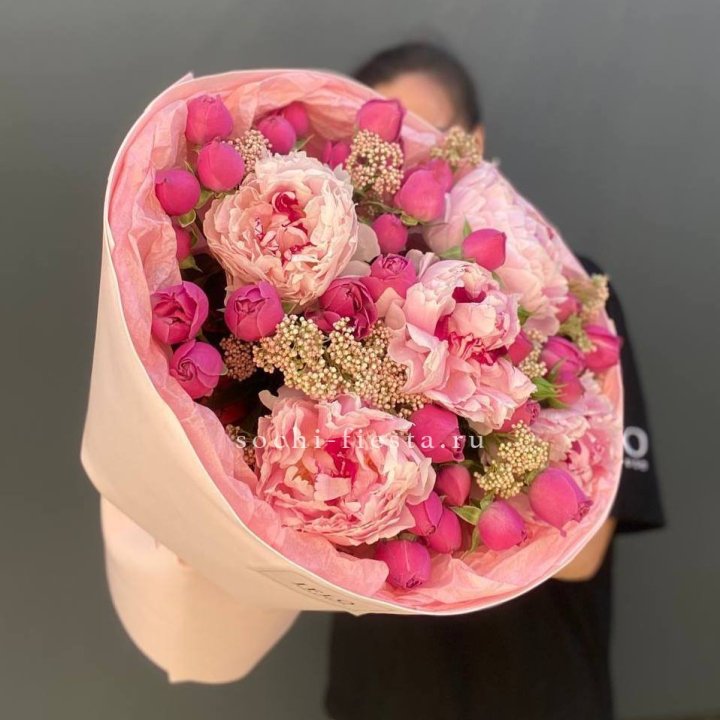  Букет с пионами "Преференс" в Владикавказе