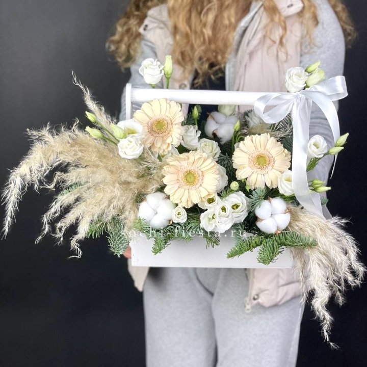 Композиция "мери крисмас бокс 2" в Владикавказе