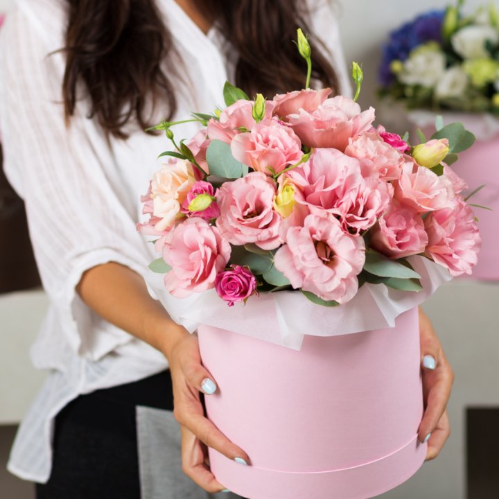 Эустома в шляпной коробке в Владикавказе