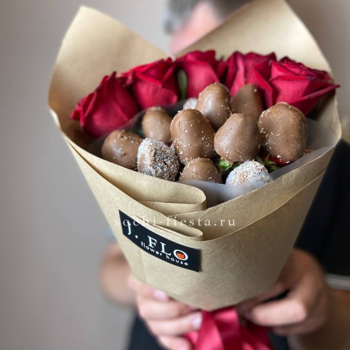 "Тандем с шоколадной клубникой" в Владикавказе