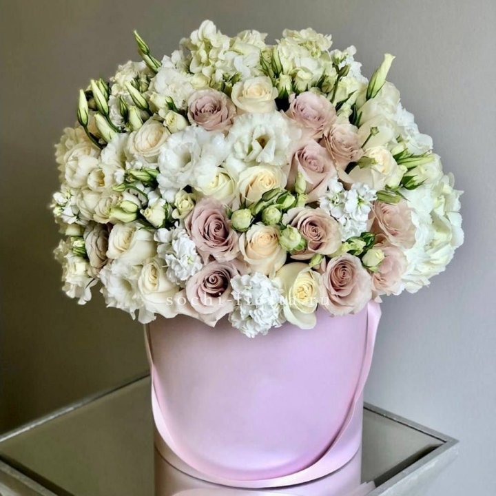 Цветочный бокс "Бриджит" в Владикавказе