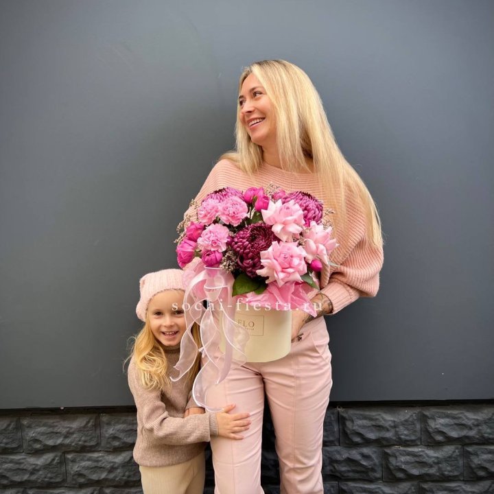 Цветочный бокс "Альба" в Владикавказе