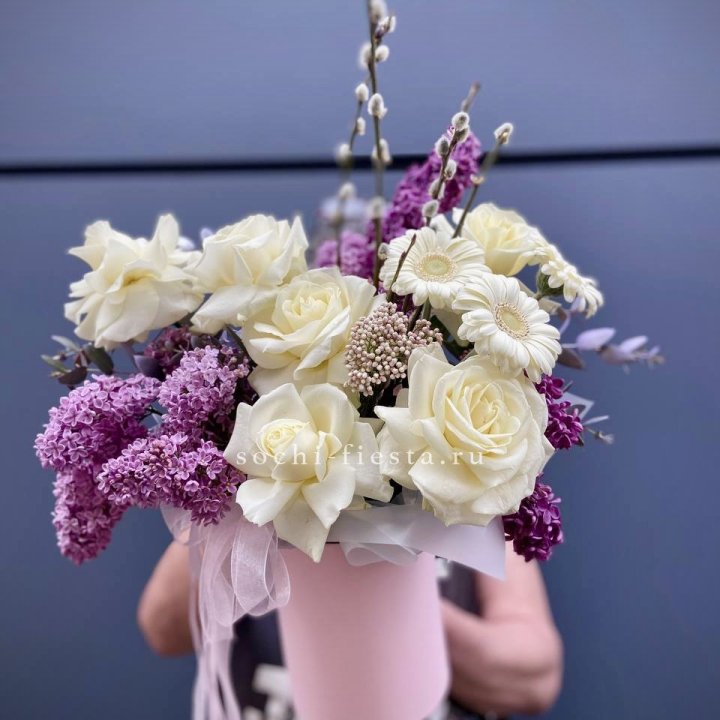 Цветочный бокс "Светлое Воскресенье" в Владикавказе