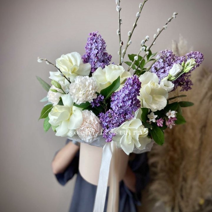 Цветочный бокс "Воскресенье" в Владикавказе