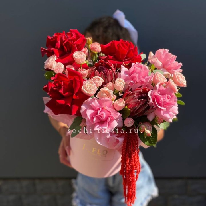 Дизайнерский цилиндр "Густо" в Владикавказе