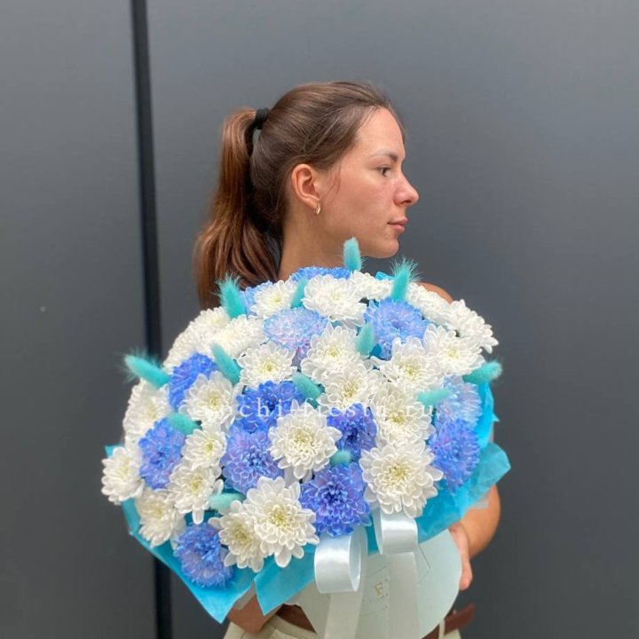  Коробочка  хризантем и лагуруса в Владикавказе