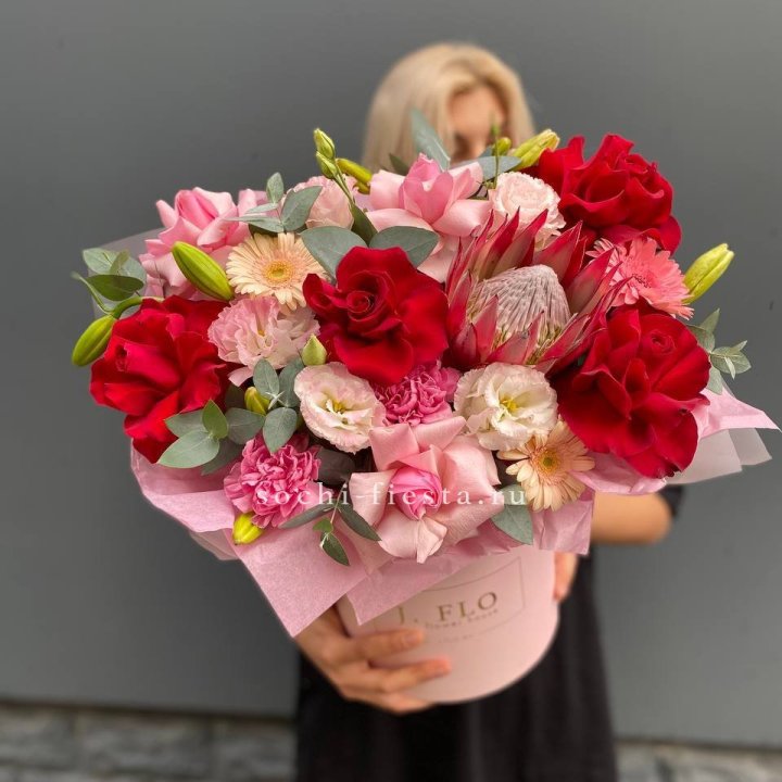 Коробка "Краски солнца" в Владикавказе