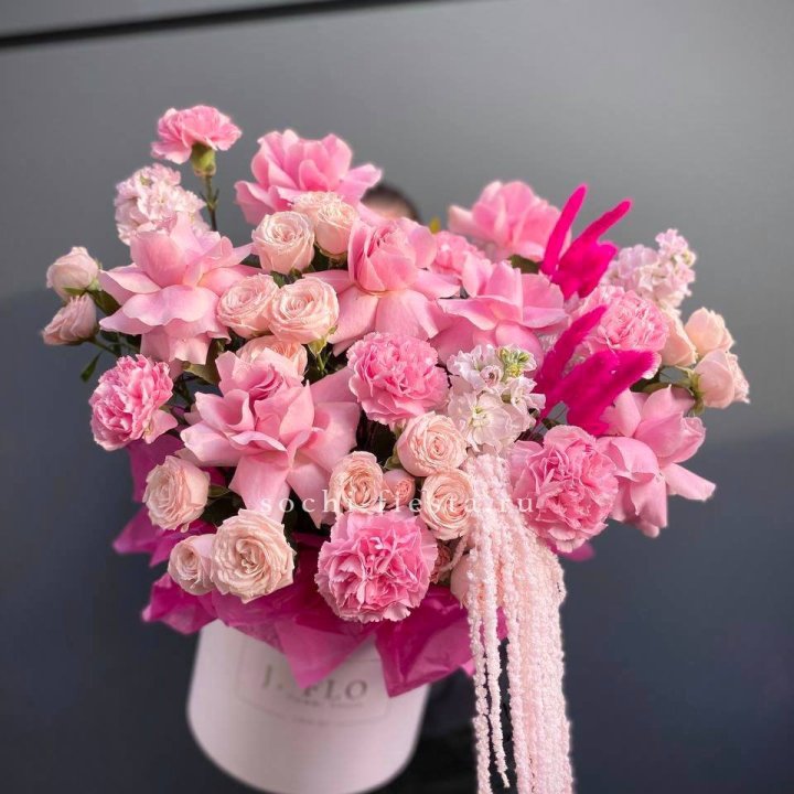 Цветочная коробка "Стелла" в Владикавказе