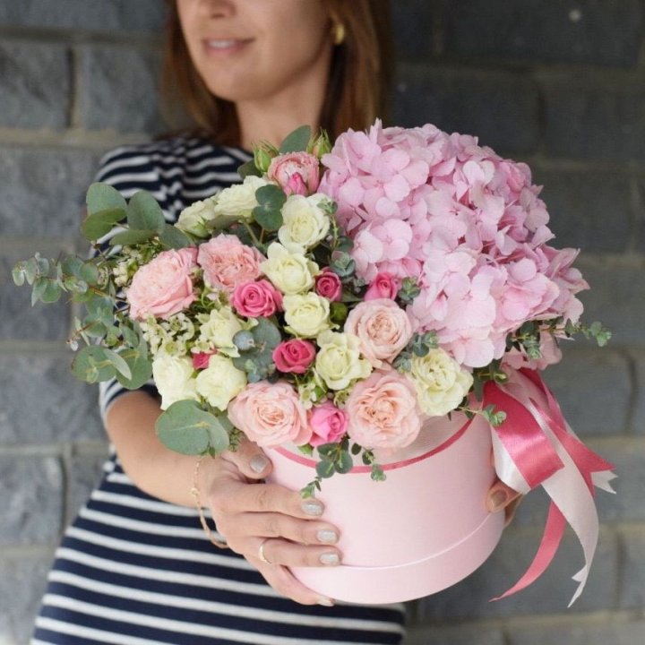 Дизайнерский цилиндр №1 в Владикавказе