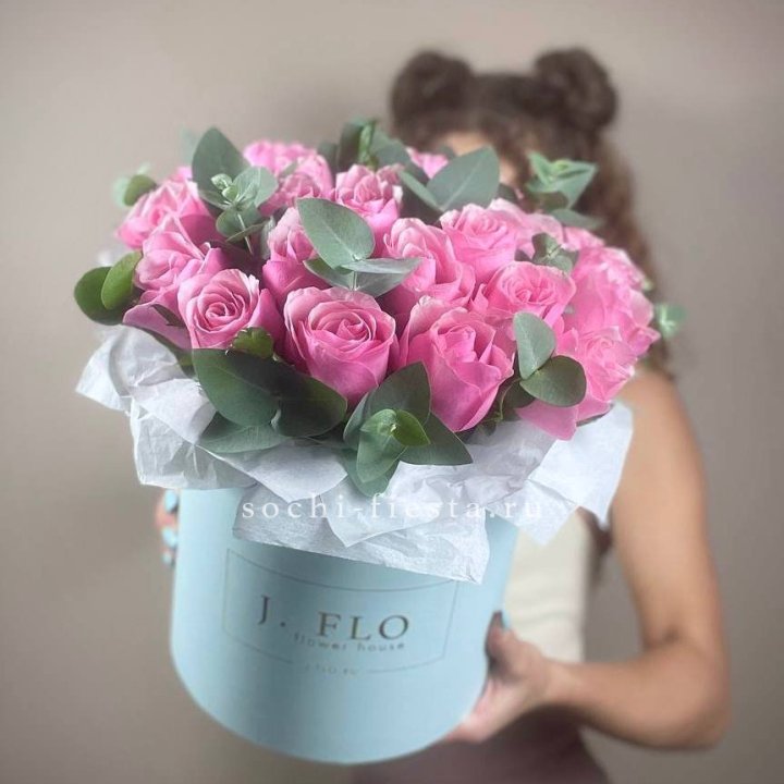 Бокс 27 роз в Владикавказе