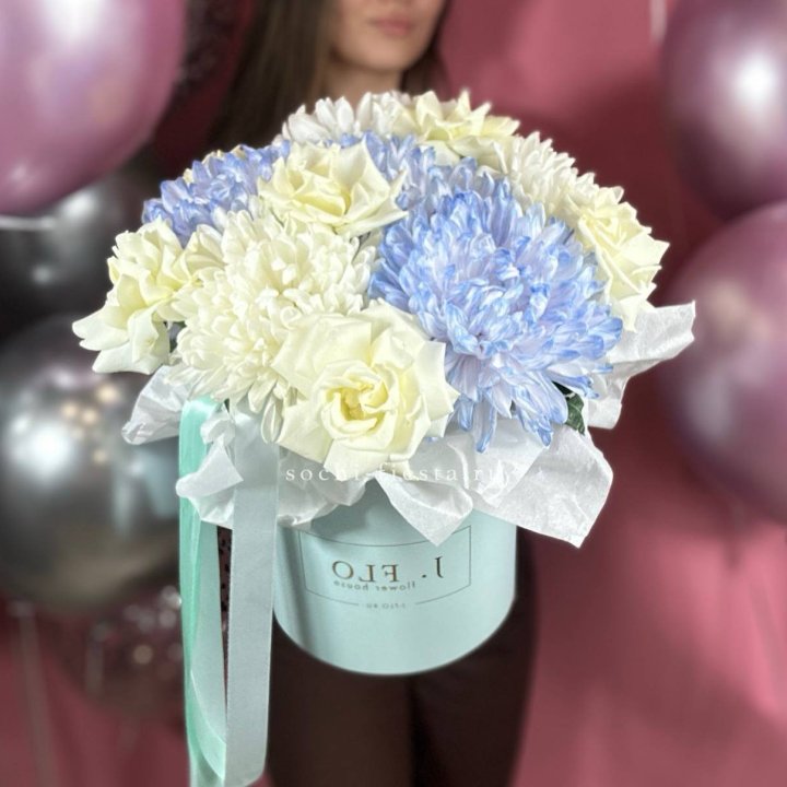 Коробка с цветами "Вольта" в Владикавказе