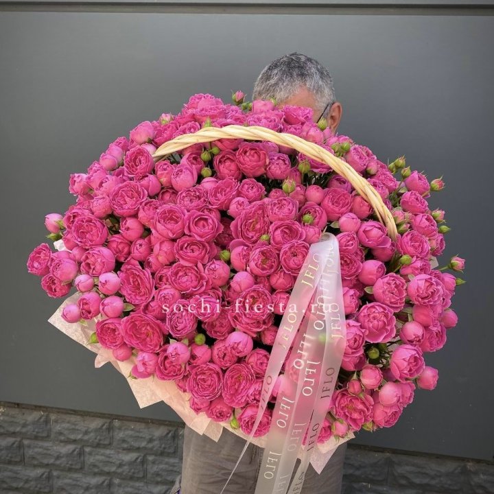 Корзина роз Мисти Баблс 151 в Владикавказе