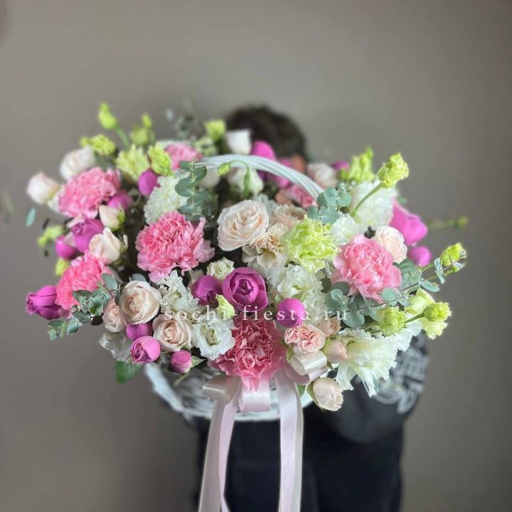 Корзина "Яркая" в Владикавказе