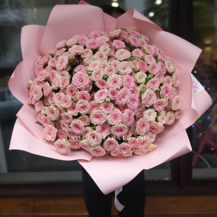 51 кустовая роза Твистер в Владикавказе