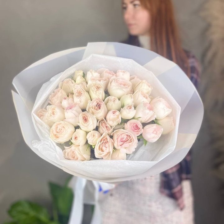 Букет кустовых роз в Владикавказе