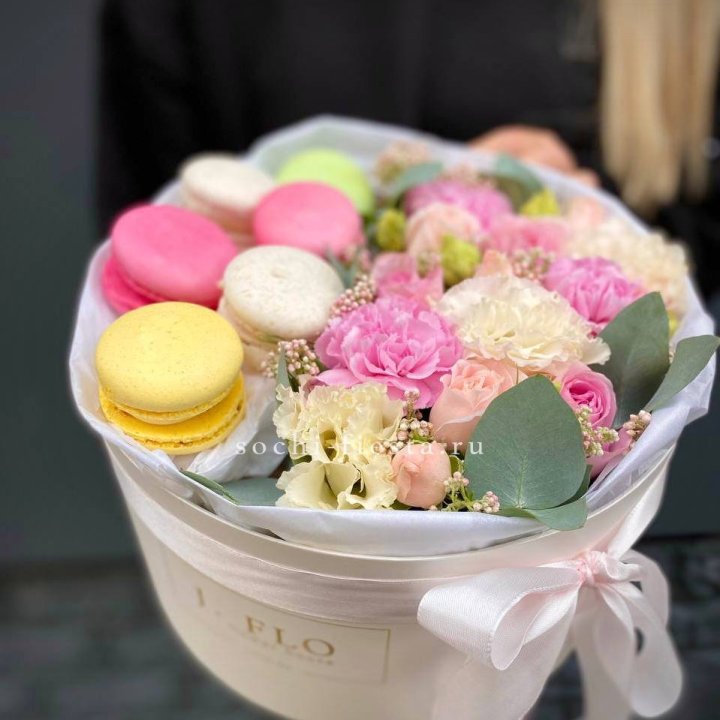 Бокс с макаронс "Тендернес" в Владикавказе