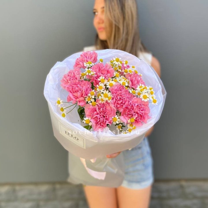 Дуобукет диантусов и ромашек в Владикавказе