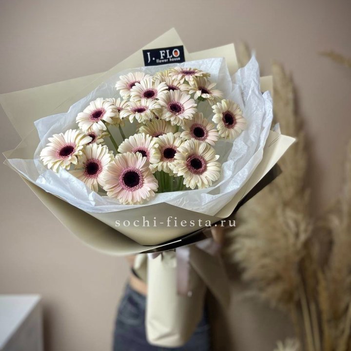 Букет голландских гербер "Свит" в Владикавказе