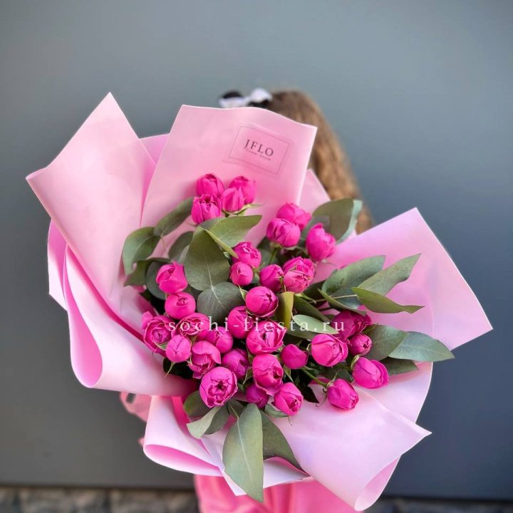 Пионовидные розы баблс в Владикавказе