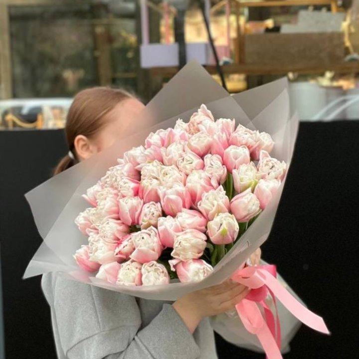 51 нежный тюльпан в Владикавказе