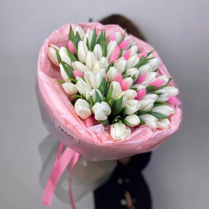 51 белый тюльпан "Рози" в Владикавказе