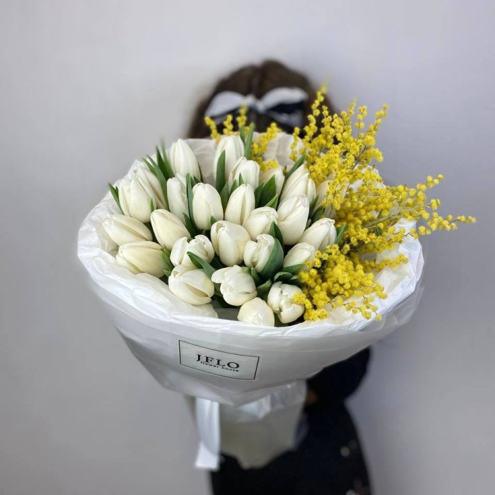 Дуо тюльпан и мимоза в Владикавказе