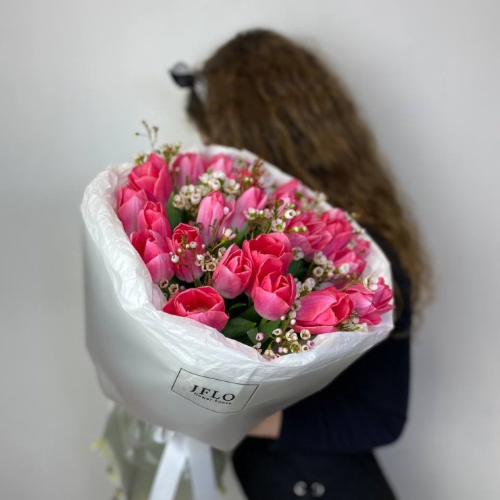 Дуо тюльпаны с хамелациумом в Владикавказе