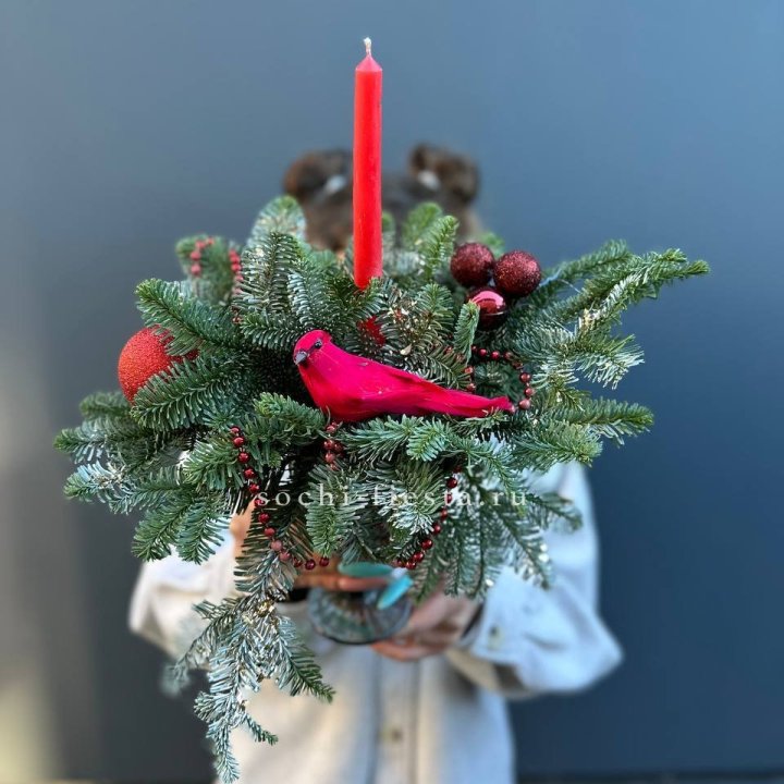 Новогодняя композиция в бокале в Владикавказе